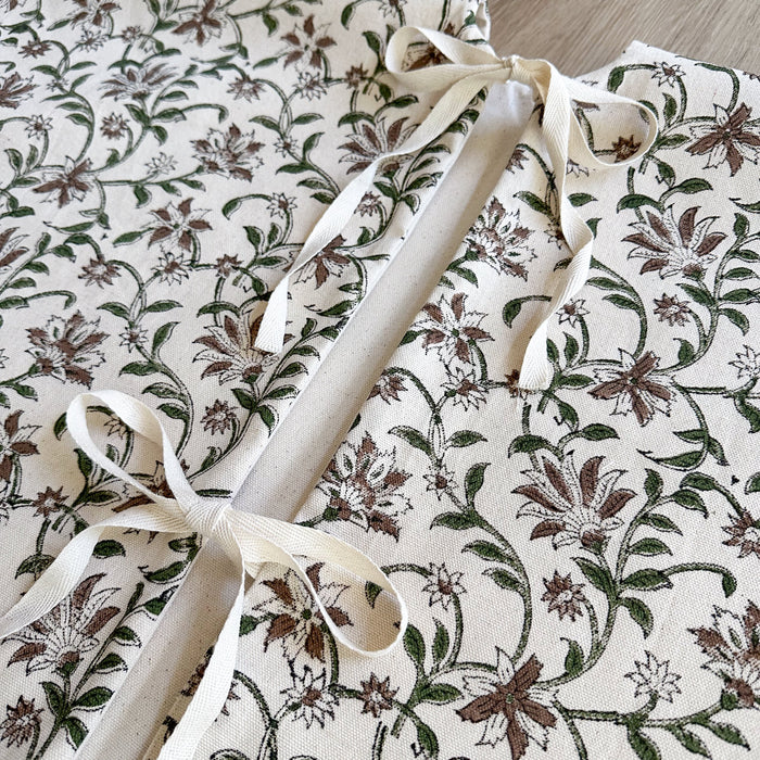 Amaryllis Block Print Christmas Tree Skirt
