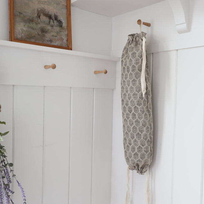 Cloth Grocery Bag Holder 'Beloved Linen Block Print'