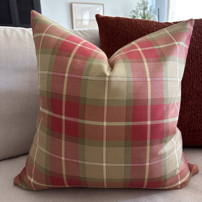 Country Christmas Plaid Pillow Cover