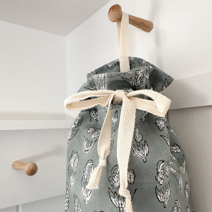 Cloth Grocery Bag Holder 'Blue Linen Floral'